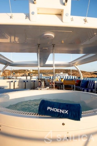 Notika Nedship - Yacht Charter Sailica