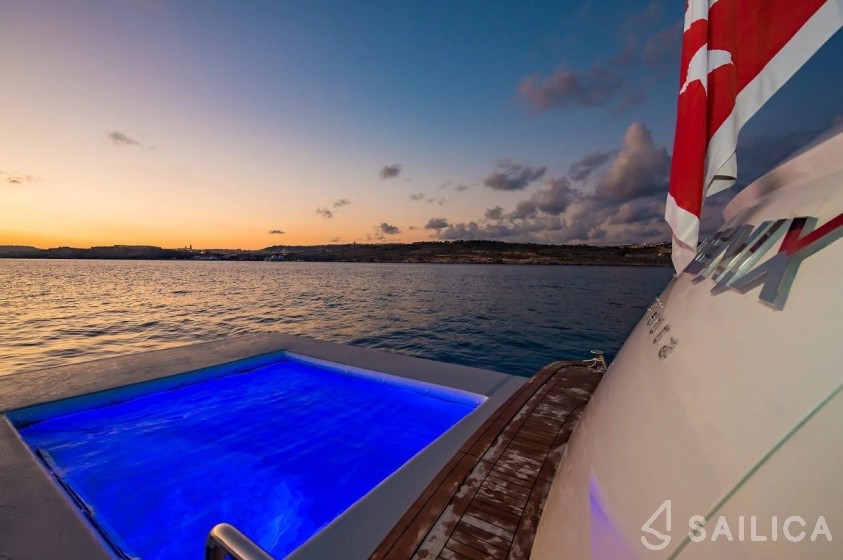 Notika Nedship - Yacht Charter Sailica