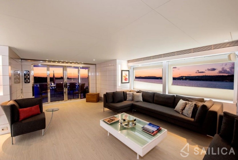 Notika Nedship - Yacht Charter Sailica