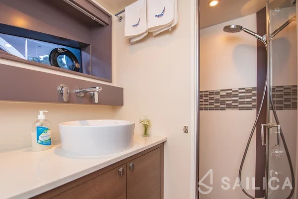 Numarine 62 - Yacht Charter Sailica