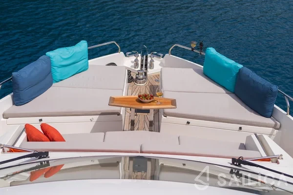 Numarine 62 - Yacht Charter Sailica