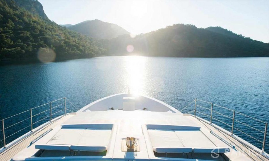 Sanlorenzo 126 - Yacht Charter Sailica