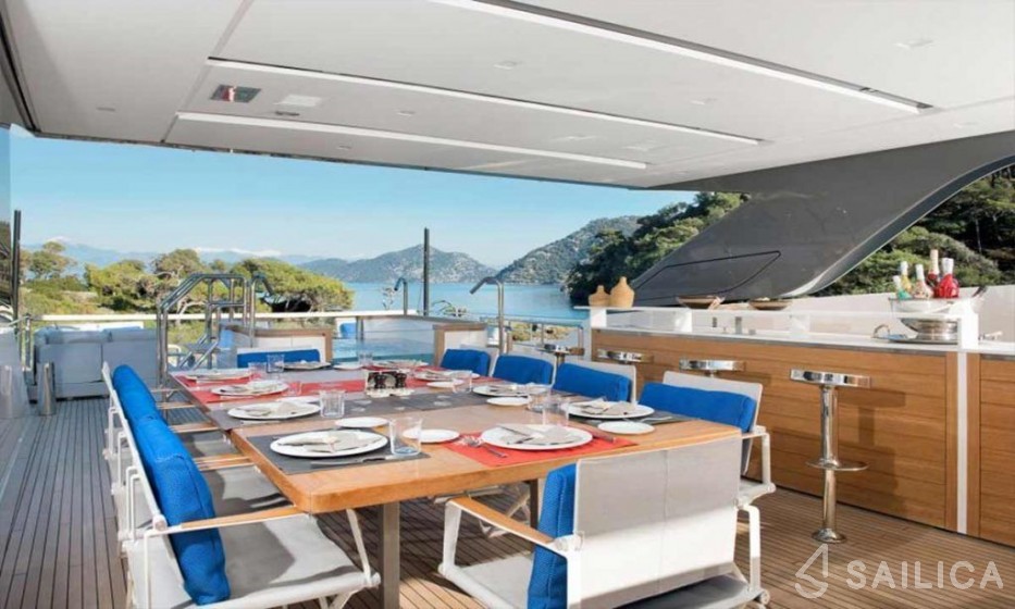 Sanlorenzo 126 - Yacht Charter Sailica
