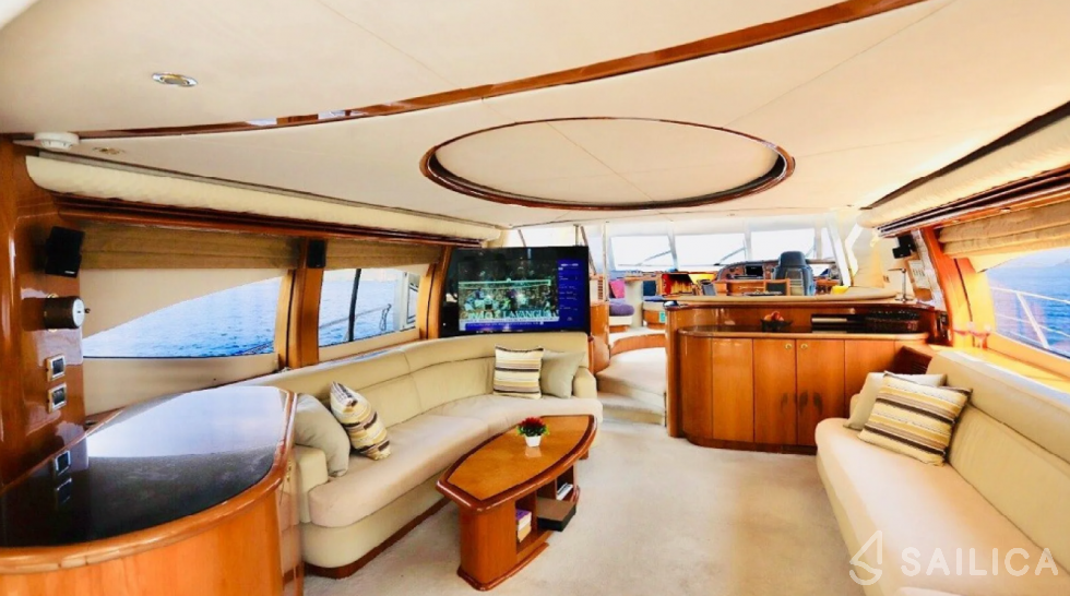 Manhattan 80 - Yacht Charter Sailica