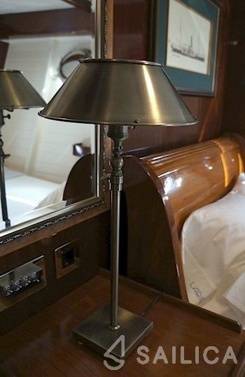 Trawler 78 - Yacht Charter Sailica