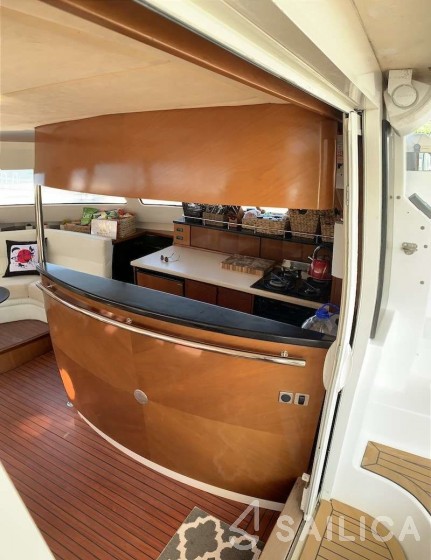 Eleuthera 60 - Yacht Charter Sailica