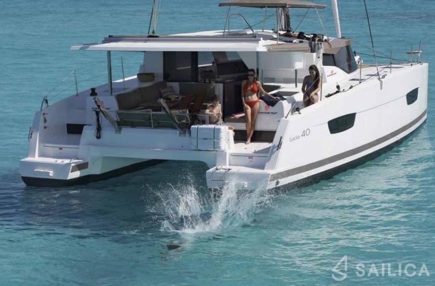 Lucia 40 - Yacht Charter Sailica