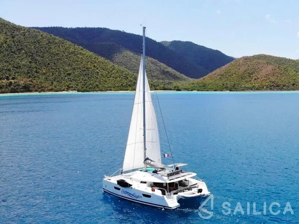 Saona 47 - Yacht Charter Sailica
