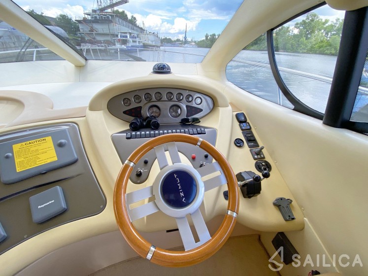 Azimut 46 - Yacht Charter Sailica