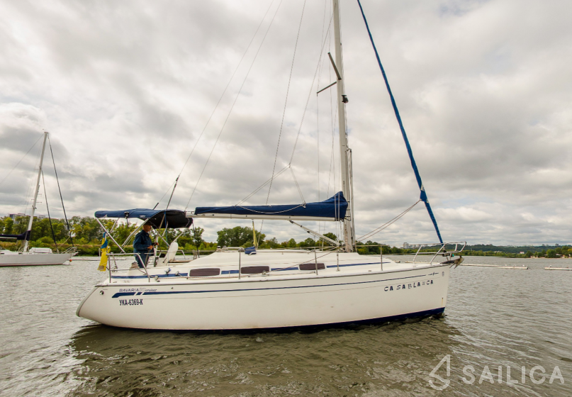 Bavaria 30 Cruiser - Yacht Charter Sailica