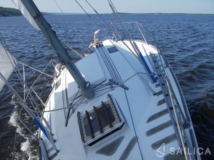 Custom Built - Yacht Charter Sailica