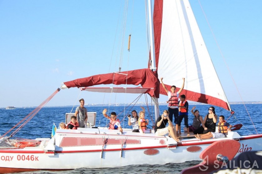 Custom Built - Yacht Charter Sailica