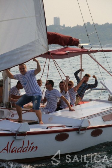 Custom Built - Yacht Charter Sailica