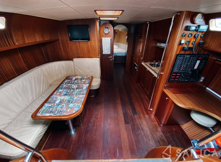 Custom Built - Yacht Charter Sailica