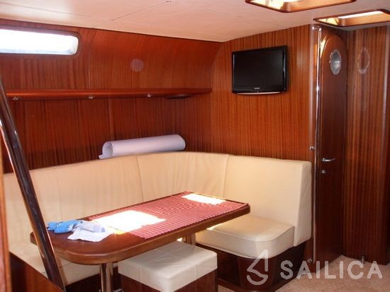 Custom Built - Yacht Charter Sailica