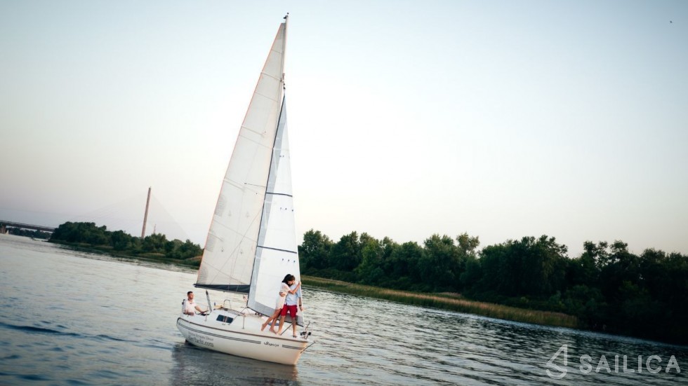Oriyana 21 - Yacht Charter Sailica