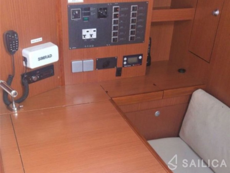 Hanse 495 - Yacht Charter Sailica
