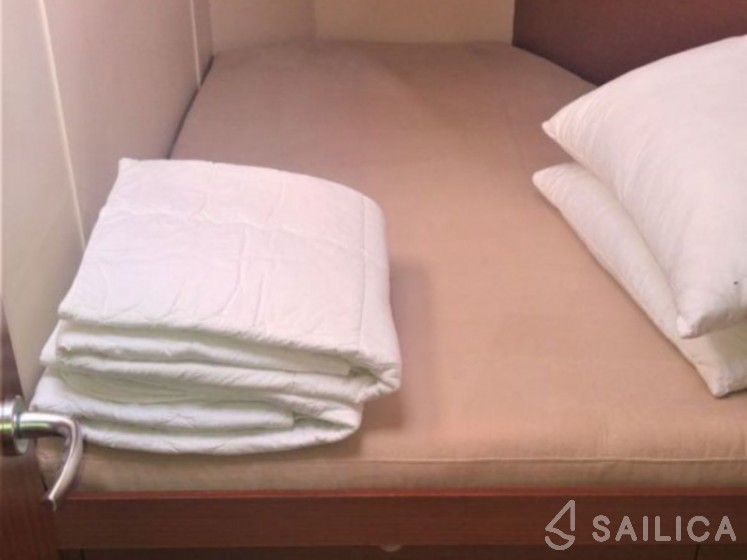 Hanse 495 - Yacht Charter Sailica