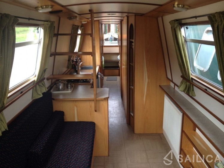 Custom Built - Yacht Charter Sailica