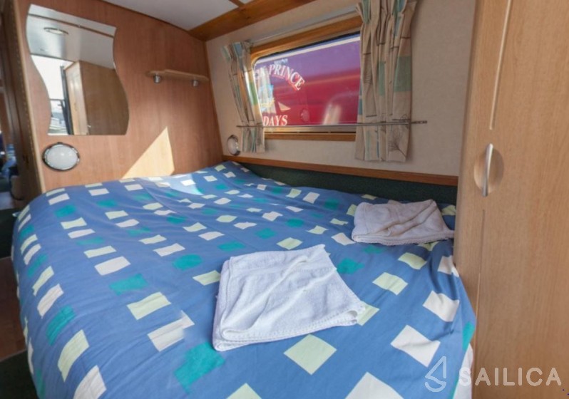 Duchess 4 - Yacht Charter Sailica