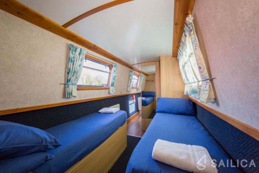 Duchess 6 - Yacht Charter Sailica