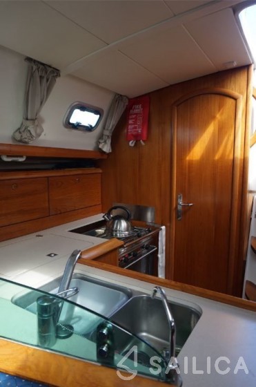 Sun Odyssey 37 - Yacht Charter Sailica