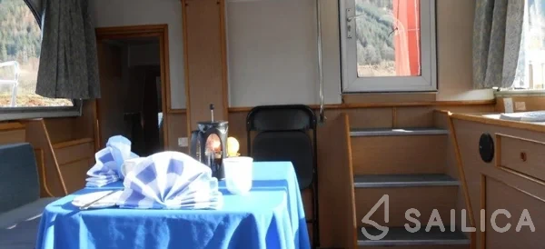 Le Boat Braemore WHS - Yacht Charter Sailica