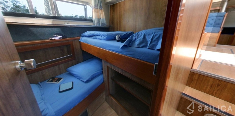 Le Boat Classique - Yacht Charter Sailica