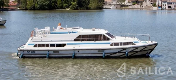 Le Boat Classique - Yacht Charter Sailica