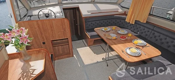 Le Boat Classique - Yacht Charter Sailica