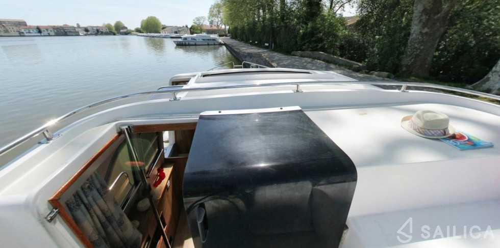 Le Boat Classique - Yacht Charter Sailica