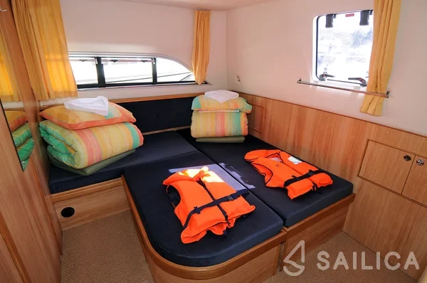 Le Boat Clipper - Yacht Charter Sailica