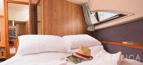 Le Boat Clipper - Yacht Charter Sailica