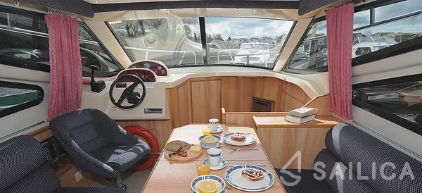 Le Boat Consul - Yacht Charter Sailica