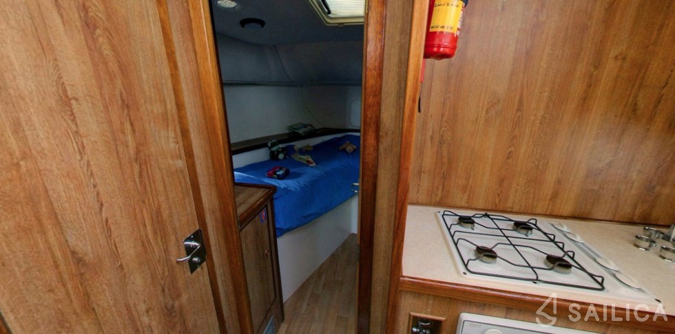 Le Boat Countess - Yacht Charter Sailica