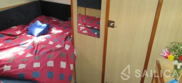 Le Boat Curlew WHS - Yacht Charter Sailica