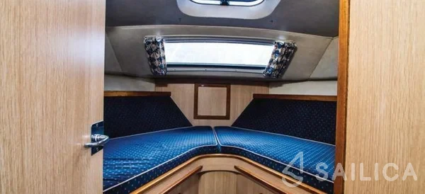 Le Boat Curlew WHS - Yacht Charter Sailica