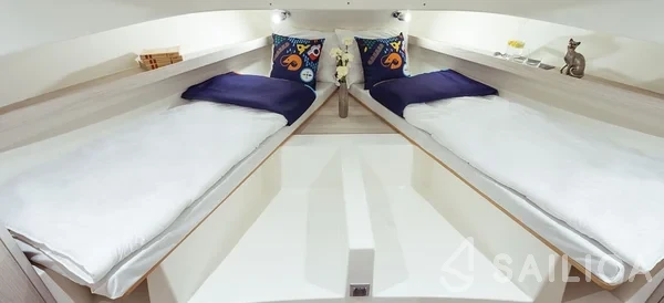 Le Boat Horizon 1 - Yacht Charter Sailica