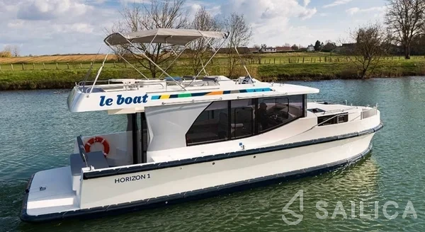 Le Boat Horizon 1 - Yacht Charter Sailica