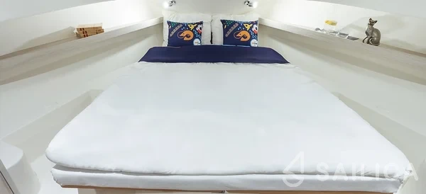 Le Boat Horizon 1 - Yacht Charter Sailica