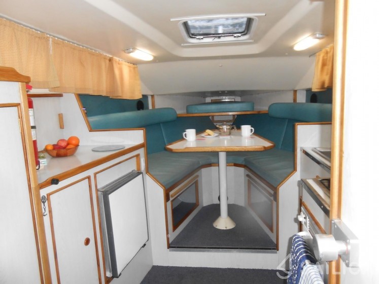 Le Boat Kingfisher WHS - Yacht Charter Sailica
