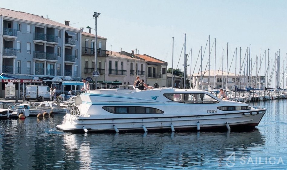 Le Boat Magnifique - Photo #9 Le Boat Magnifique - Yacht Charter Sailica