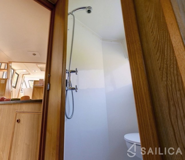 Le Boat Magnifique - Yacht Charter Sailica