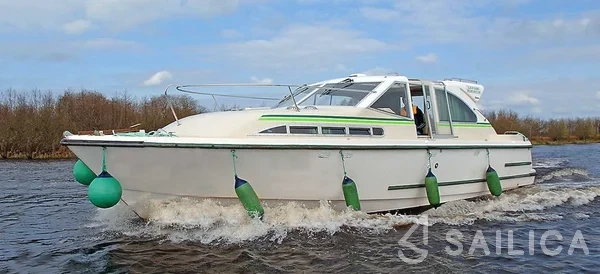 Le Boat Mountain Star - Yacht Charter Sailica