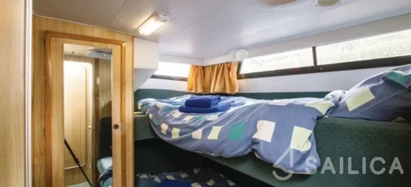 Le Boat Royal Star WHS - Yacht Charter Sailica