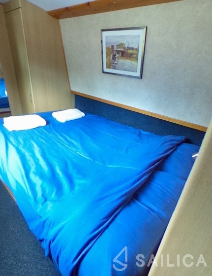 Shakespeare 4 - Yacht Charter Sailica