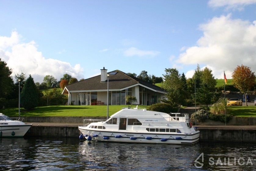 Waterford 39 - Yacht Charter Sailica