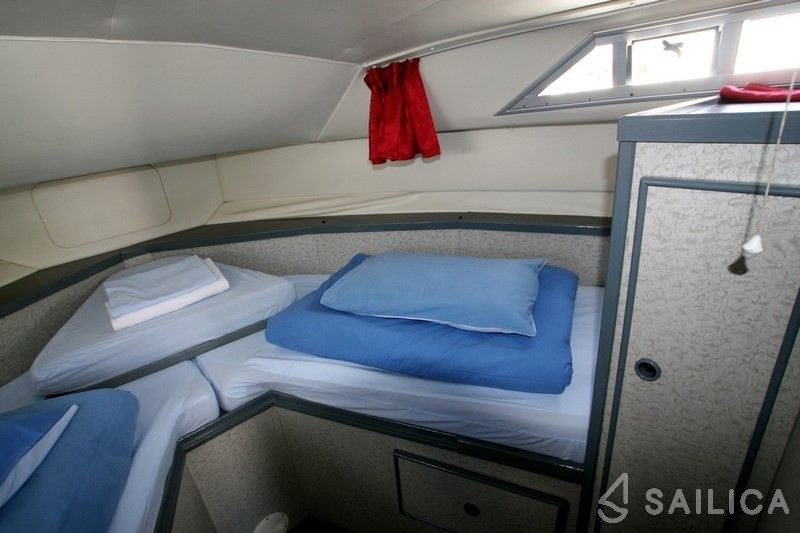 Wave Princess 31 - Yacht Charter Sailica