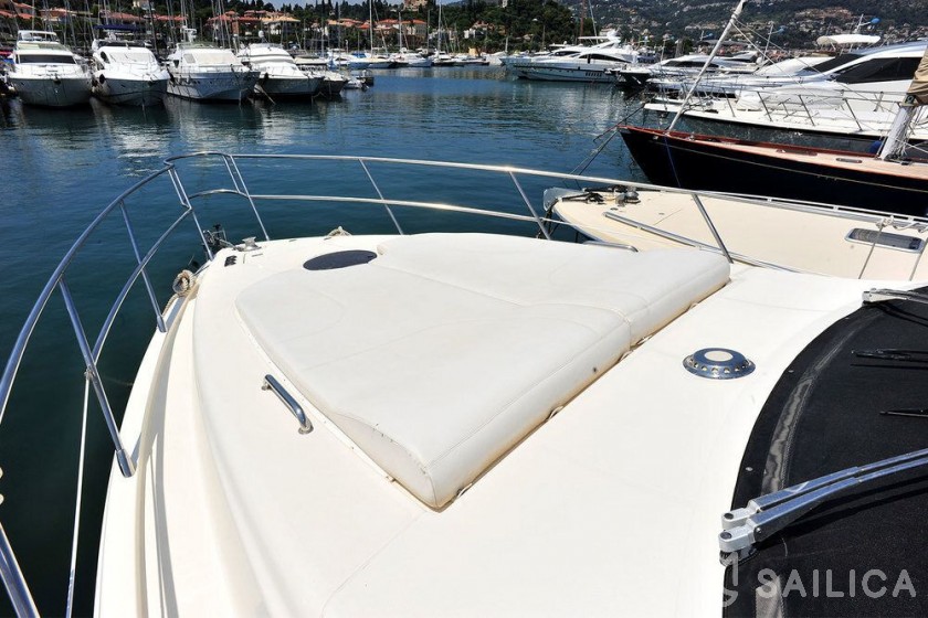 Azimut 50 - Yacht Charter Sailica