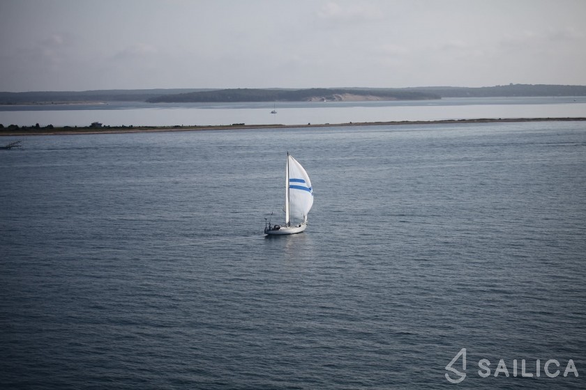 CBS 45 S&S - Yacht Charter Sailica